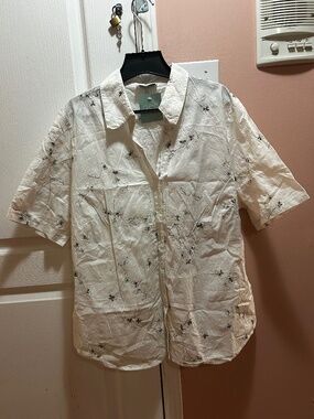 NWT Women's short-sleeved shirt
